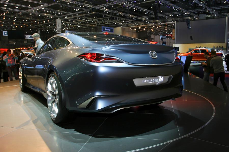 Mazda Shinari Concept 2010 года  (фото 40 из 122)